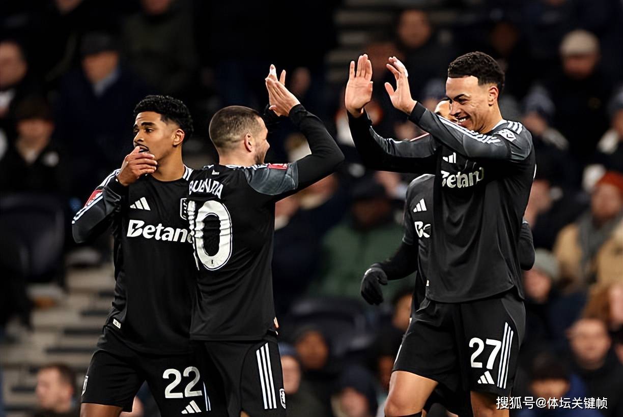 关于赛地聚焦：足总杯集结日热度飙升，阿斯顿维拉复出首秀，气氛紧张，细节决定成败的信息-爱游戏手机版